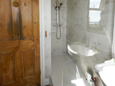 Picture 16